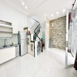 Bán nhà hẻm xe hơi 6m VIP Tô Hiến Thành ngang hơn 6m 3 tầng chỉ 6tỷ4