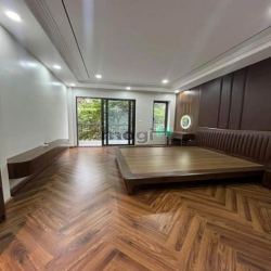 Bán nhà Sài Đồng 50m2 6 tầng, Có Gara Ô tô, Thang Máy đường rộng 6m