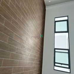 Cho thuê nhà mới xây hoàn toàn, Vườn Lài APĐ Q12
