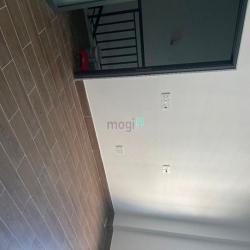 Cho thuê nhà mới xây hoàn toàn, Vườn Lài APĐ Q12