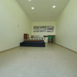 Bán Nhà 100m2 Gần Phạm Văn Đồng Giá Chỉ 5 Tỷ Có Dòng Tiền