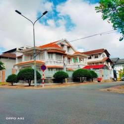 Em Nhi chuyên Thảo Điền, Bán Biệt Thự khu Fideco 360m2 giá 110 tỷ ạ