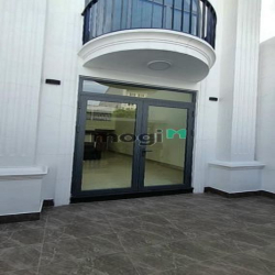 Bán Nhà 100m2 Gần Phạm Văn Đồng Giá Chỉ 5 Tỷ Có Dòng Tiền