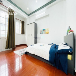 Căn hộ dịch vụ 40m2 ban công rộng, Quận 10