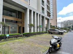 Cho thuê căn shop Midtown trung tâm Phú Mỹ Hưng dt 124m2 để kinh doanh