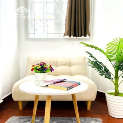 Căn hộ dịch vụ 40m2 ban công rộng, Quận 10