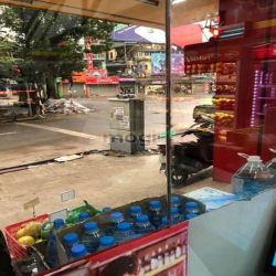 Cho thuê nhà mặt phố CỬA NAM, 200m2 x 7 tầng, Mặt tiền 5m