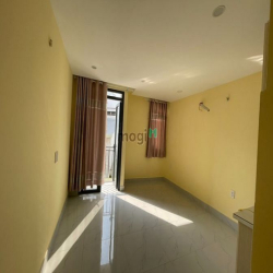 Cho Thuê Phòng Trọ Mới Xây 20m2 có máy lạnh, tủ bếp từ 3tr3 đến 3tr5