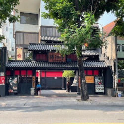 Bán nhà 125A Trần Quốc Thảo, Q. 3. DT 14x40m, DTCN 543.3m2, có HĐ thuê