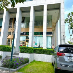 Cho thuê shop 93m2 góc 2 mặt tiền khu cao cấp Midtown, Phú Mỹ Hưng