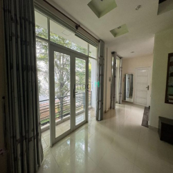 Bán Gấp căn góc 2MT Đặng Thùy Trâm , 4 tầng ngang 5x20m. Giá 15 tỷ TL