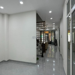Bán Gấp căn góc 2MT Đặng Thùy Trâm , 4 tầng ngang 5x20m. Giá 15 tỷ TL