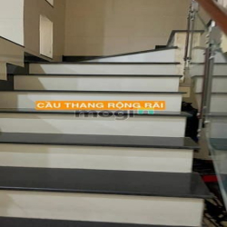 Nhà mặt tiền Đình Phong Phú 2 tầng 157m2, Tăng Nhơn Phú B, Quận 9