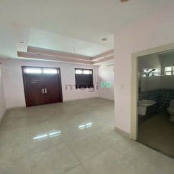 Nhà mặt tiền, 3 lầu, Đường số 8, Bình Hưng Hoà A, Bình Tân