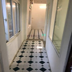 Cho thuê căn hộ làm văn phòng 86 m2, Liễu Giai – Đào Tấn – Ba Đình