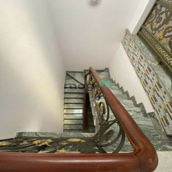 Nhà mặt tiền, 3 lầu, Đường số 8, Bình Hưng Hoà A, Bình Tân