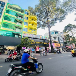 Cho thuê nhà 99 Nguyễn Trãi, Q.5 - DT 10x12m, 1 trệt 2 lầu suốt