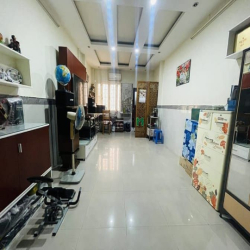 Bán nhà Mặt Tiền đường số 30 - Tên Lửa - 100m²  4 Tầng - Thang máy