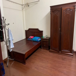 Cho thuê nhà phố Đồng Me - Mễ Trì. DT 60m, 4 tầng. giá 20 triệu