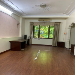 Cho thuê nhà phố Đồng Me - Mễ Trì. DT 60m, 4 tầng. giá 20 triệu