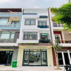 Nhà phố Thuận An Full nội thất thiết kế 3 lầu 4PN, 4wc chỉ 3,750 tỷ