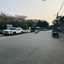 +Ái Mô-Bồ Đề -Long Biên-DT 48/67.3m2- 6T-MT4.63 - giá chào 12.5tỷ (đà