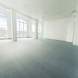 Cho thuê văn phòng 175m2 MT đường Hoàng Diệu, Phường 10, Phú Nhuận