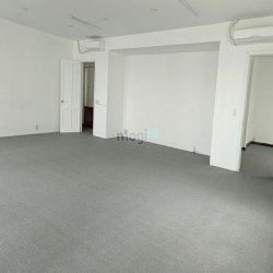 Cho thuê văn phòng 175m2 MT đường Hoàng Diệu, Phường 10, Phú Nhuận