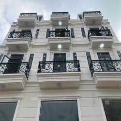 Nhà 1 Lửng 3 Lầu Đường Mã Lò, Khu Nhà Cao Tầng