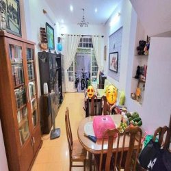 Bán nhà Trung Tâm Bình Thạnh, 65m2, 3 lầu, hxh chỉ hơn 9 tỷ.