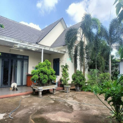 Chính Chủ bán Biệt thự mái Thái TP Biên Hòa- MT 32x20 vuông- Hẻm tải8m