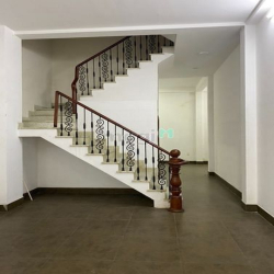 Bán Nhà 1 Sẹc- 3 THÁNG 2- Q.10- 70m2(4.1x15 NH 6.3m)- 4Lầu- Giá 9.7 Tỷ