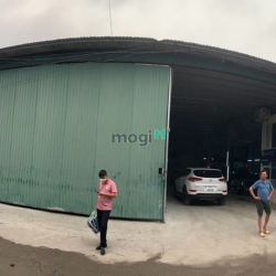 Cho thuê kho đường Phạm Văn Bạch, Cầu Giấy, HN. DT 350m, cao 6m, điện