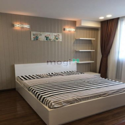 Bán nhanh CHCC Green Valley, DT 120m2, 3PN, 2WC,NTDD, căn góc,giá 6ty5