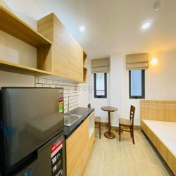 Căn hộ studio, 1 phòng ngủ riêng full nội thất  lotte q7