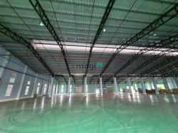 Bán 4 kho xưởng trong KCN Lê Minh Xuân DT 1900m2, giá 24 tỷ và 2300m2