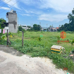 Bán gần 1000m2 Bình Hoà sau lưng cây xăng 35m mặt tiền 6,5 tỷ sổ riêng
