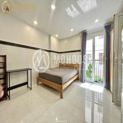 VIEW CÂY XANH - tầng cao - đảm bảo PCCC - NHIỀU CỬA SỔ - y hình 100%