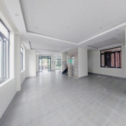 Biệt thự gần 500m2 khu dân cư D2D Thống Nhất giá 80 triệu/tháng