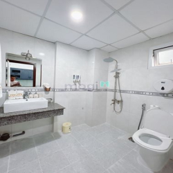 Căn hộ 1PN tách bếp bancol siêu thoáng ngay sân bay