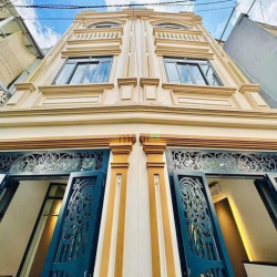 Bán gấp căn nhà chính chủ hẻm 406 Cộng Hòa, 62m2, giá 2 tỷ 750, sổ sẵn