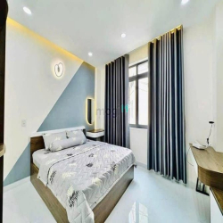 Bán gấp căn nhà chính chủ hẻm 406 Cộng Hòa, 62m2, giá 2 tỷ 750, sổ sẵn