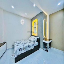 Bán gấp căn nhà chính chủ hẻm 406 Cộng Hòa, 62m2, giá 2 tỷ 750, sổ sẵn