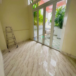 Giảm gấp 700tr,còn 6.85 tỷ,nhà 4 tầng- Huỳnh Thị Đồng, thị trấn Nhà Bè