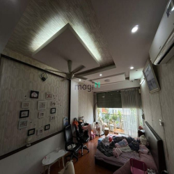 Cho thuê nhà 3 lầu. mt  Cao Đức Lân, 5x20m Dt sàn 324,4m2, 30tr/th