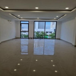 Bán nhà khu Chợ Bình Khánh - đường D5, 3L thang máy + HĐ thuê