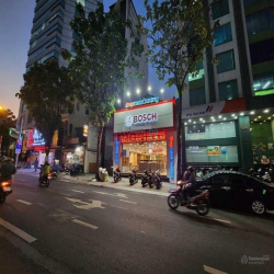 Bán nhà  MT đường Nguyễn Công Trứ Quận 1, dt: 8.7x21m giá 69 tỷ