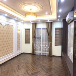 Bán nhà Thạch Bàn ngay KĐT Garden City 85m 5 tầng Gara Ô tô để 2 chiếc