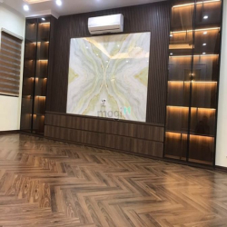 Bán nhà Thạch Bàn ngay KĐT Garden City 85m 5 tầng Gara Ô tô để 2 chiếc
