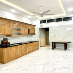 Bán nhà đẹp Tam Trinh, 61m2,4 tầng, 60m ra phố, 8.6 tỷ